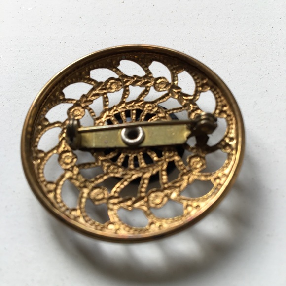 Vintage 1930s - 40s Cameo Brooch Pin - Picture 4 of 6